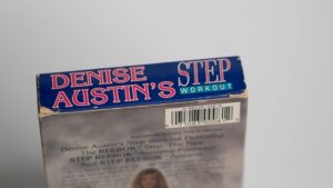 Denise Austin's Step Workout / 1998 - VHS - Image 7