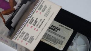 Denise Austin's Step Workout / 1998 - VHS - Image 9
