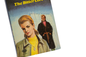 The Bitter Core By Denise Robins / 1998 - Image 3
