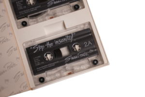 Stop The Insanity Audio book / 1992 - Image 7