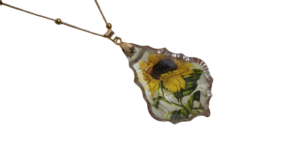 Sunflower Asfour Crystal Necklace - Image 4