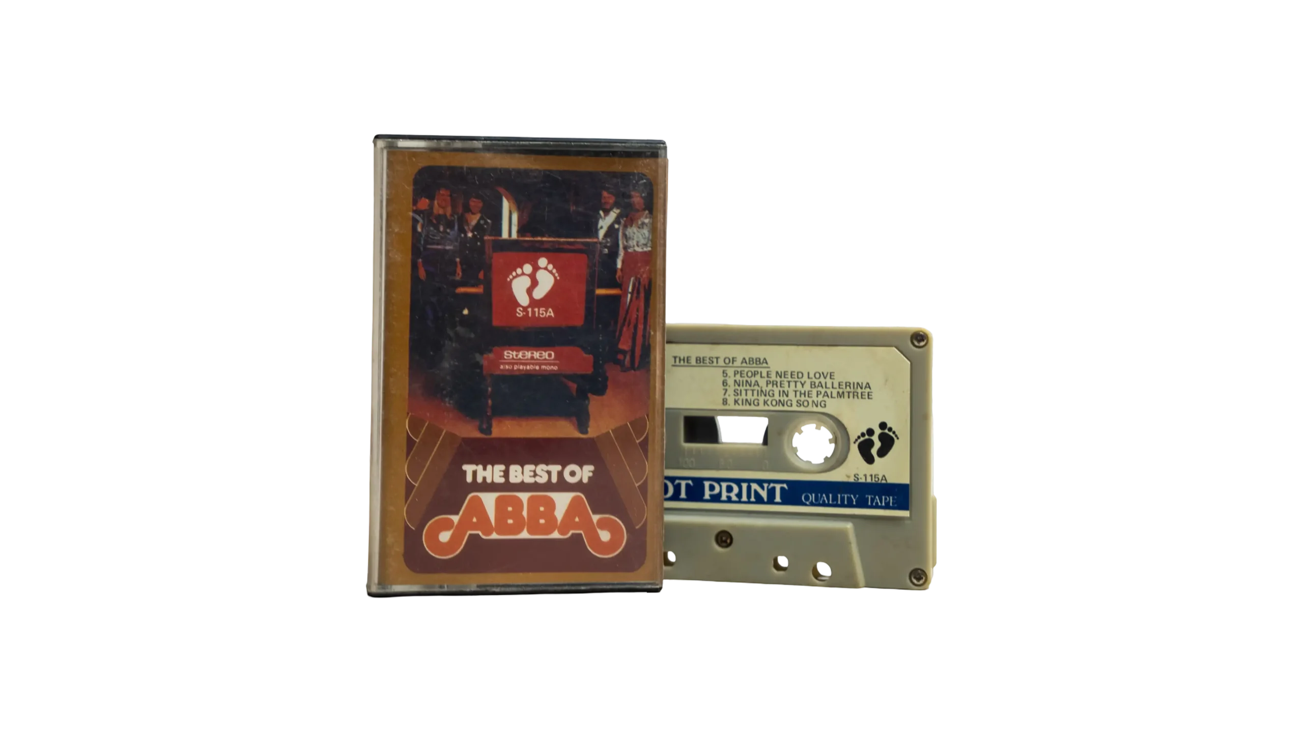 DSC08520 The Best of ABBA Cassette Tape - Image 1
